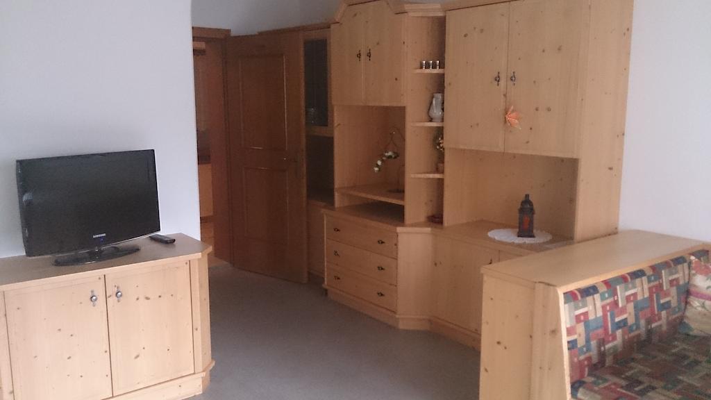 フィンケンベルクHaus Tuxerklammアパートメント 部屋 写真